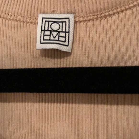 Totême curved rib tank buttermilk - Picture 5 of 8